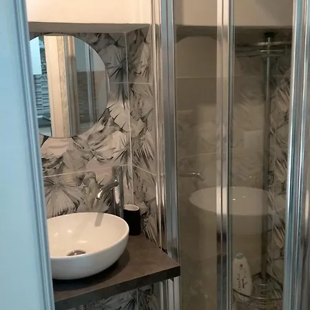 Lägenhet House Mattia Bari